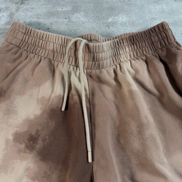 Adidas Originals Womens Brown Tie Dye Sweat Shorts Size Medium - Picture 4 of 6